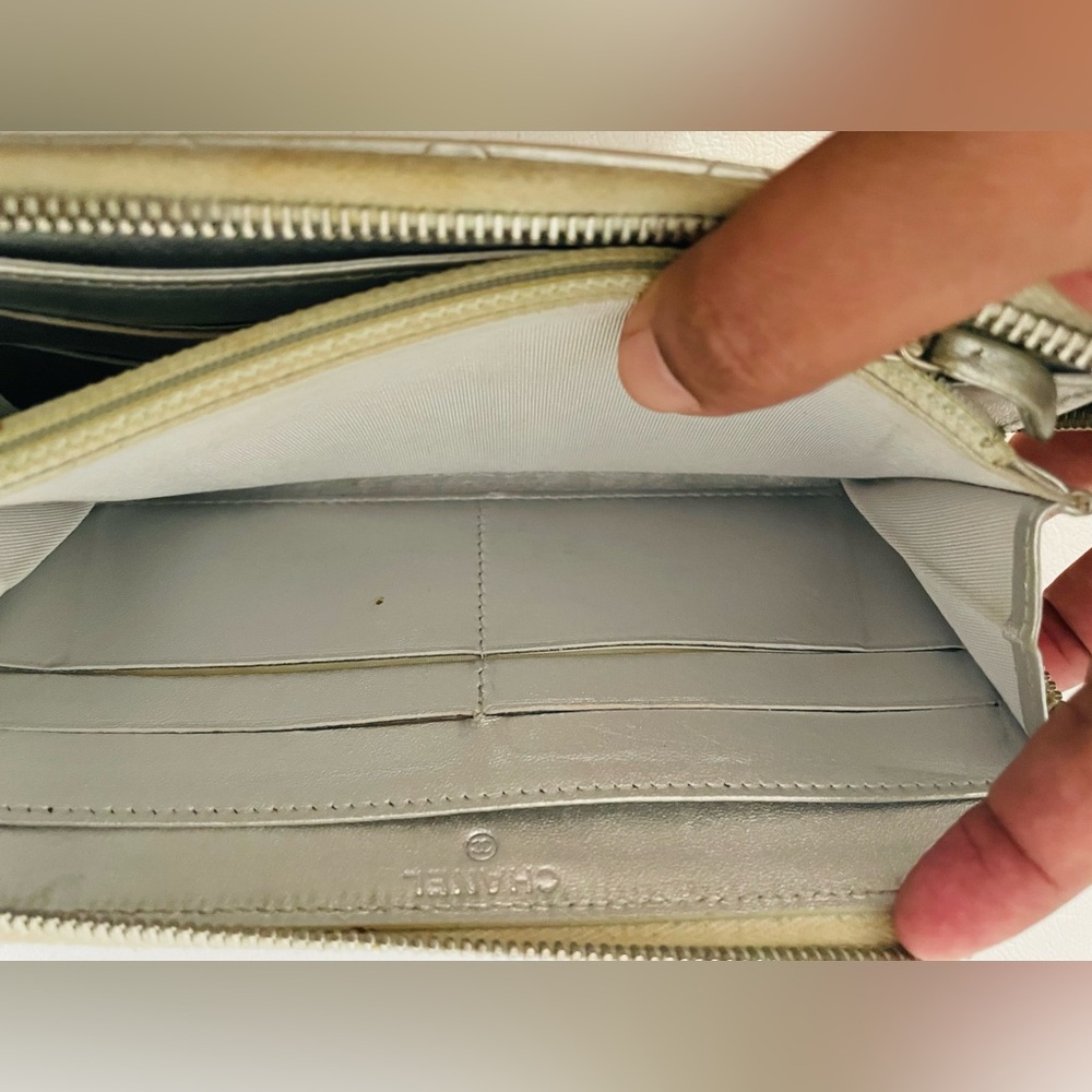 Chanel Quilted Silver Wallet - Picture 6 of 13